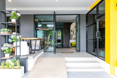 Phuket Five Fortune Holiday Hotel