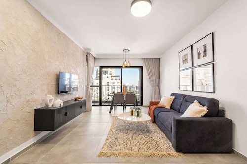 1 Bedroom Savyon View - Isrentals