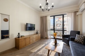 Appartement Tradition, balcon, vue ville | Coin séjour