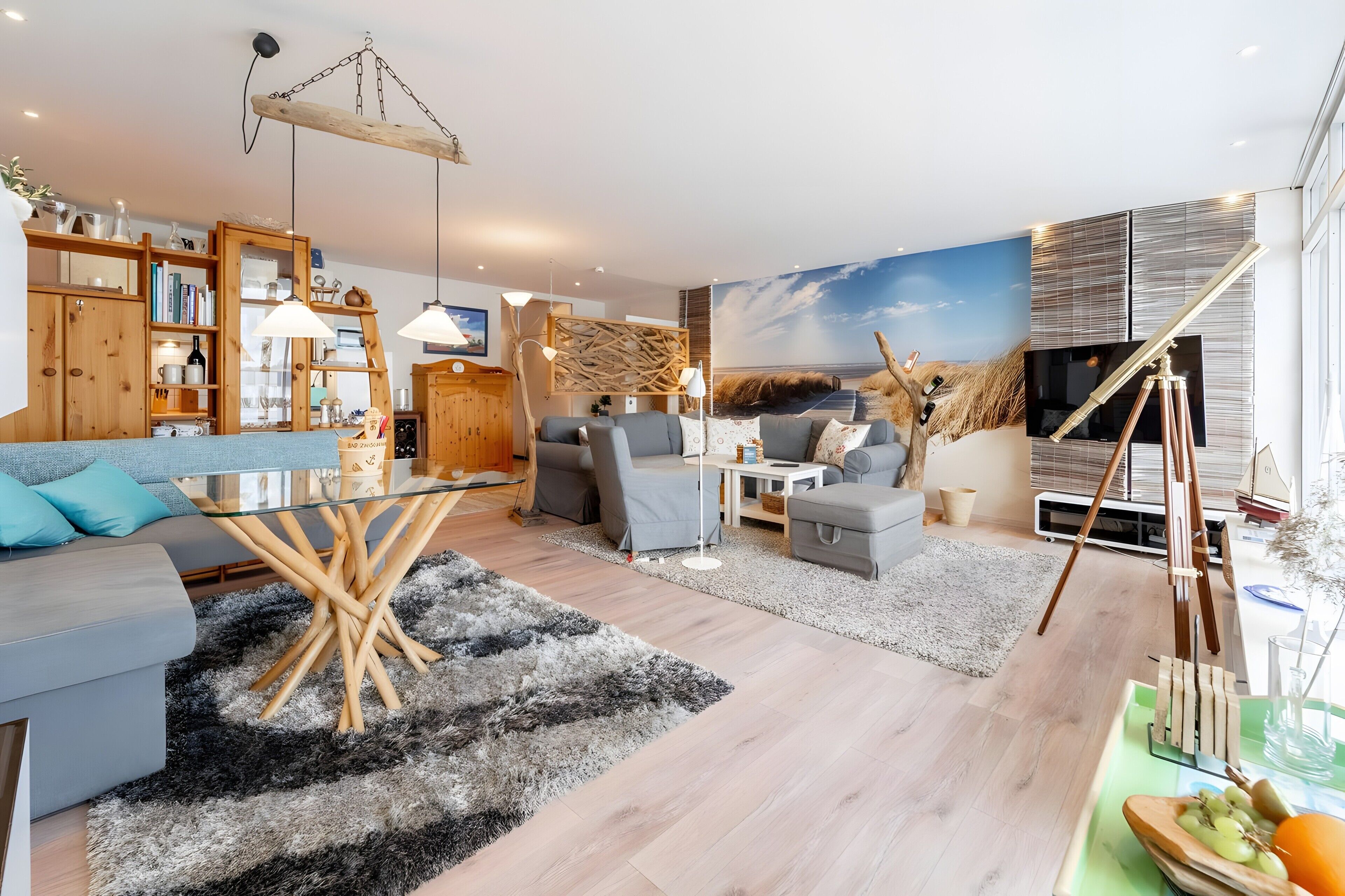 Televisión, chimenea y tenis de mesa 