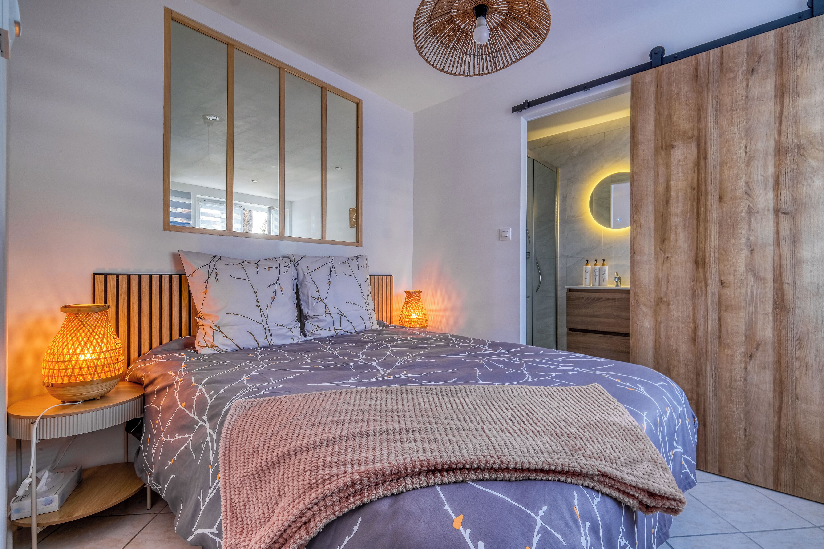 1 bedroom, iron/ironing board, Internet, bed sheets