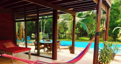 Villa Paraiso Traditional Thai