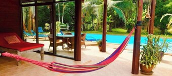 Villa Paraiso Traditional Thai