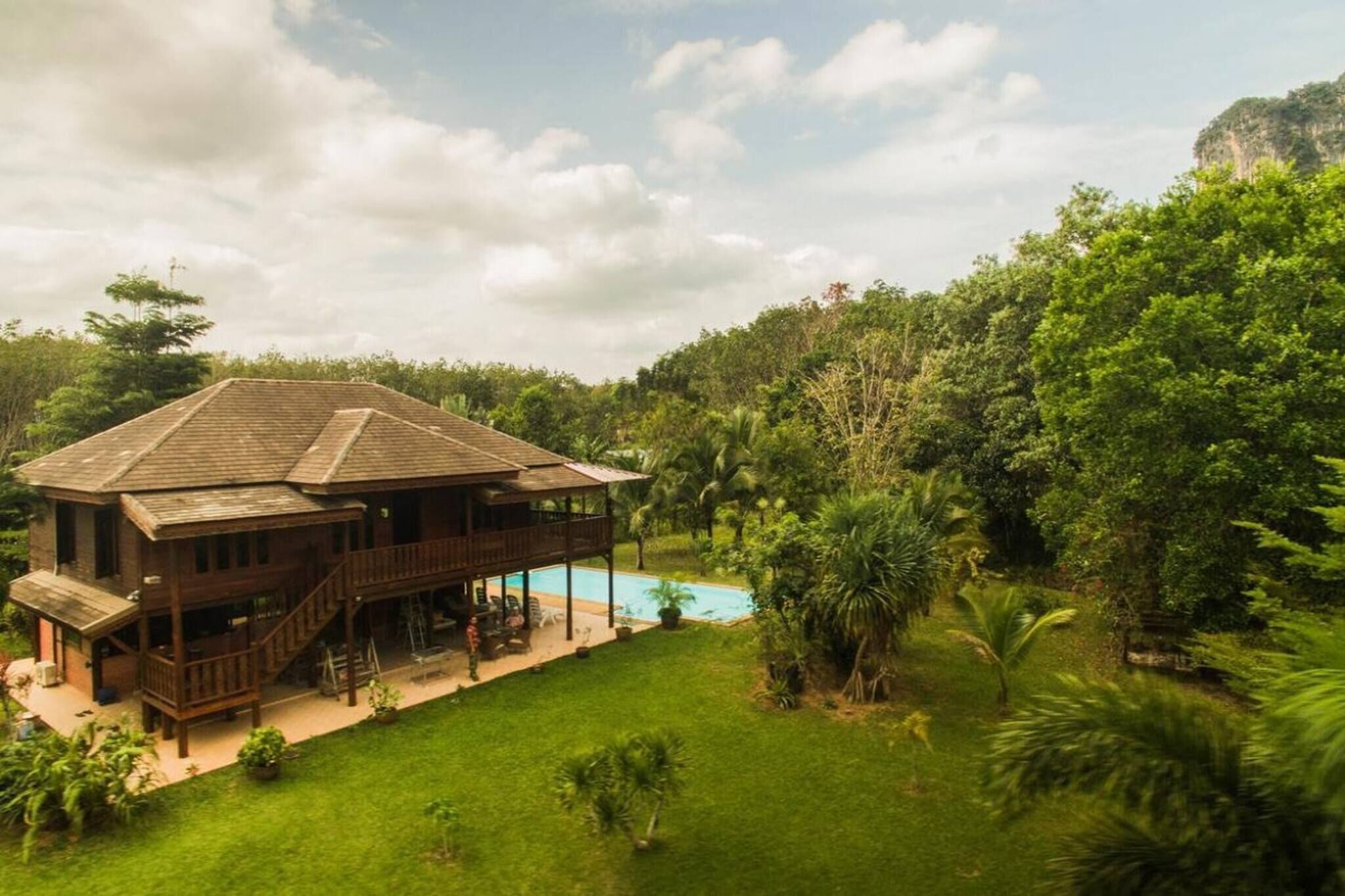 Villa, 4 habitaciones, accesible para personas con discapacidad, fumadores | Piscina | Una piscina al aire libre