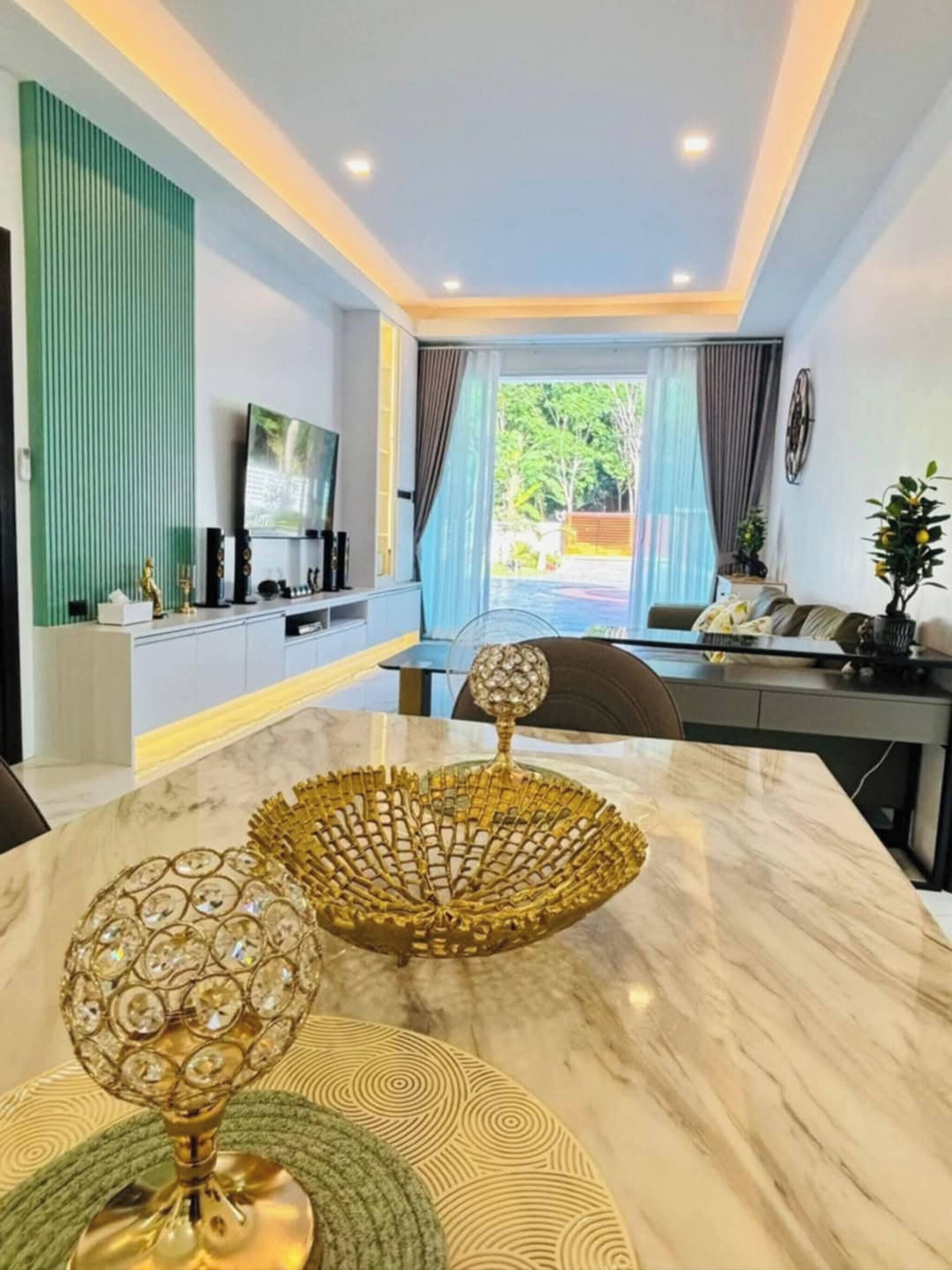 Villa, 5 Bedrooms, Accessible, Smoking | Dining room