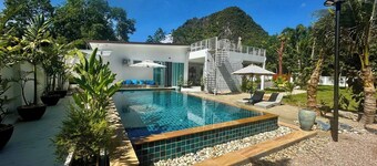 Baan Suan Pool Valley Villa