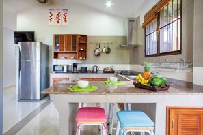 บ้านพัก, 2 ห้องนอน, สูบบุหรี่ได้, ระเบียง | ภายใน