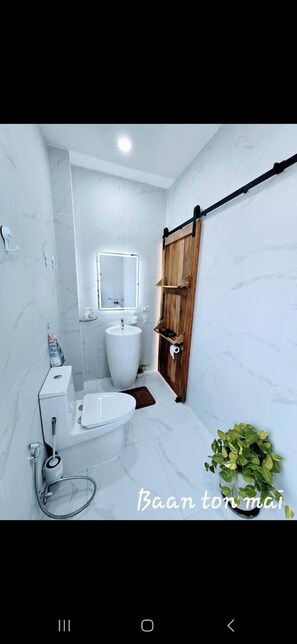 Villa, 2 Bedrooms, Smoking, Private Pool | Bathroom - Baan ton mai 2 Bedrooms 400 m From the Beach (Krabi)