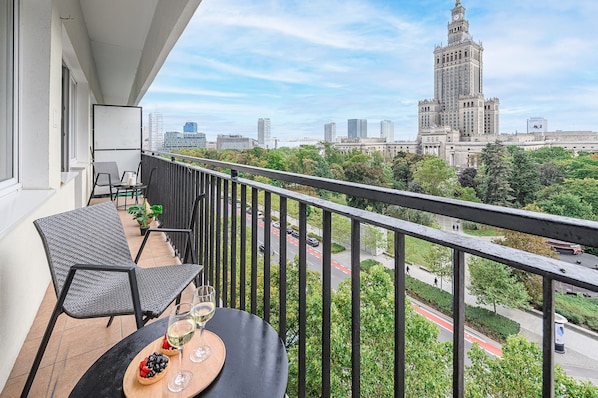 Apartment, 2 Bedrooms, Balcony, City View | Balcony