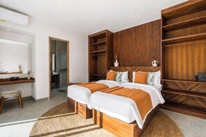 A bedroom with two beds, wooden headboards, a desk, and a mirror. - Villa Vidrev - Private Infinity Pool & Rice Fields by BaliSuperHost (Bali)