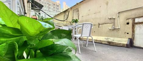 Dúplex clásico, patio, vistas al patio | Terraza o patio