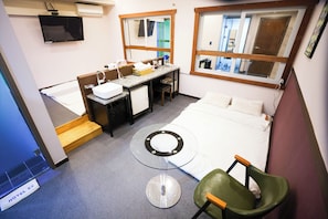 Family Twin Room | Free WiFi