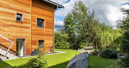 Apartment 'Nicolle' mit Bergblick, privater Terrasse und WLAN