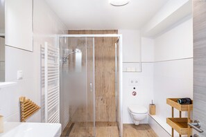 Shower, free toiletries, hair dryer, bathrobes