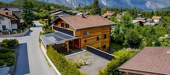 Apartment 'Nicolle' with Mountain View, Private Terrace and Wi-Fi