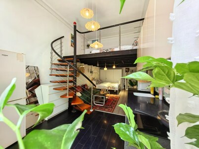 Shanghai Hills & Aromahome Sunshine BnB