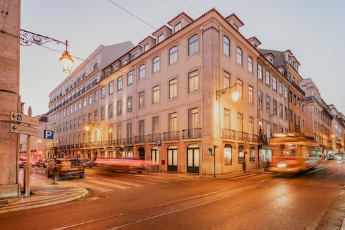 Vincci Baixa Suites Apartments