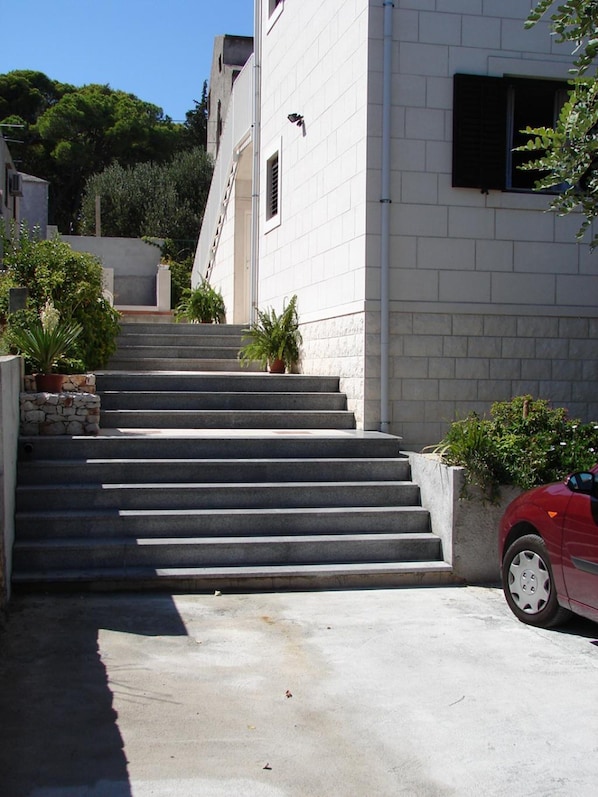 Apartment | Property grounds