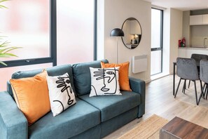 Televisio, työhuone