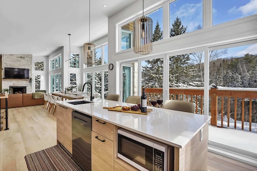 Twin Cottages by the River - Corpo & Events