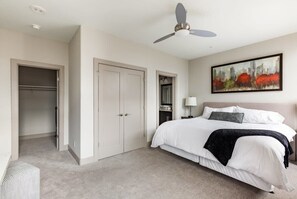 1 bedroom, iron/ironing board, travel crib, WiFi