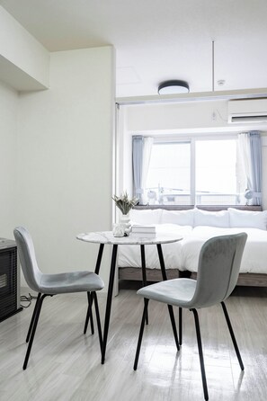 In-room dining - HILLS SAPPORO 402 (Sapporo)