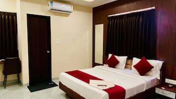 Executive Room, City View