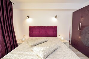 Family Apartment, Balcony
