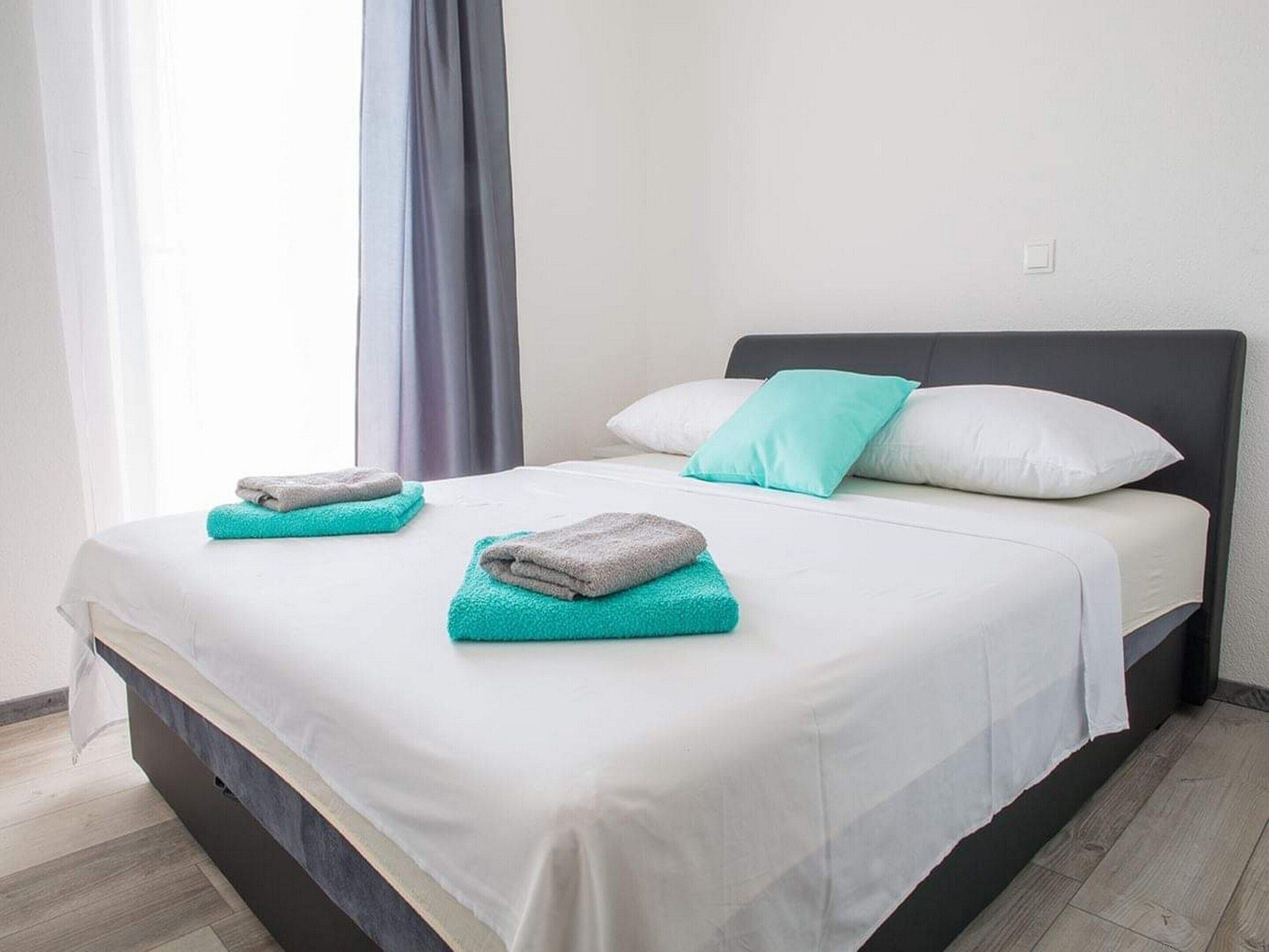 House | 7 bedrooms, iron/ironing board