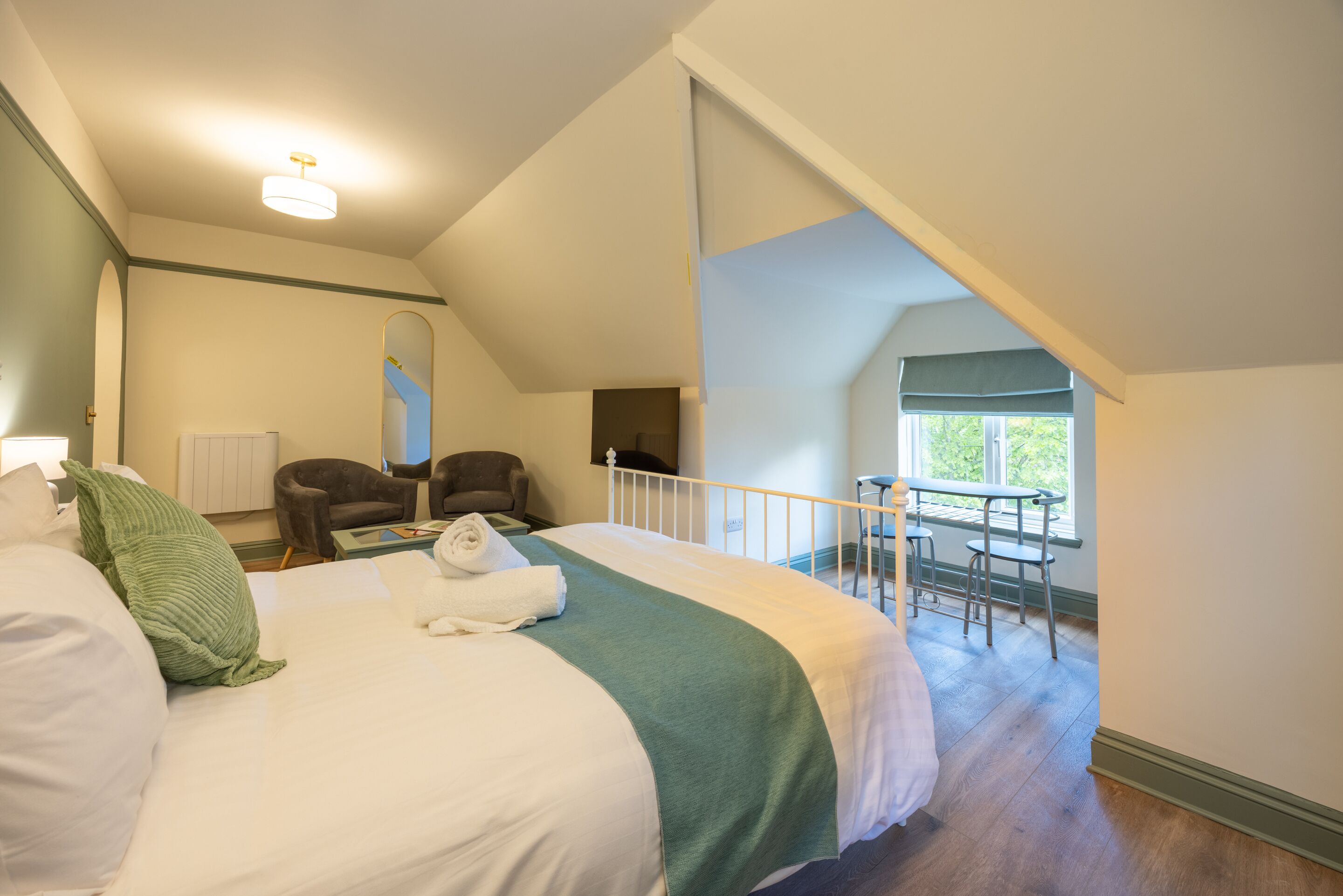 Chambre Double Classique, salle de bains attenante (Double room) | Fer et planche à repasser, Wi-Fi gratuit