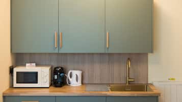 Classic Double Room, Ensuite (Double room) | Private kitchen