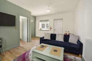 Classic Suite, Ensuite | Lounge - The Limes York (York)