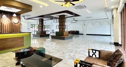 Momento Phu Quoc Hotel