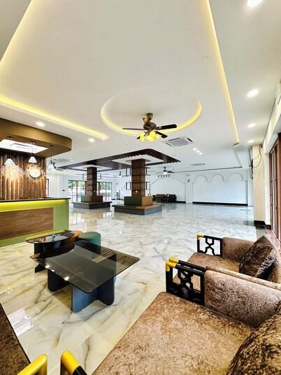 Momento Phu Quoc Hotel