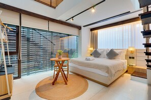 Caja de seguridad en la habitación, cortinas blackout y wifi gratis