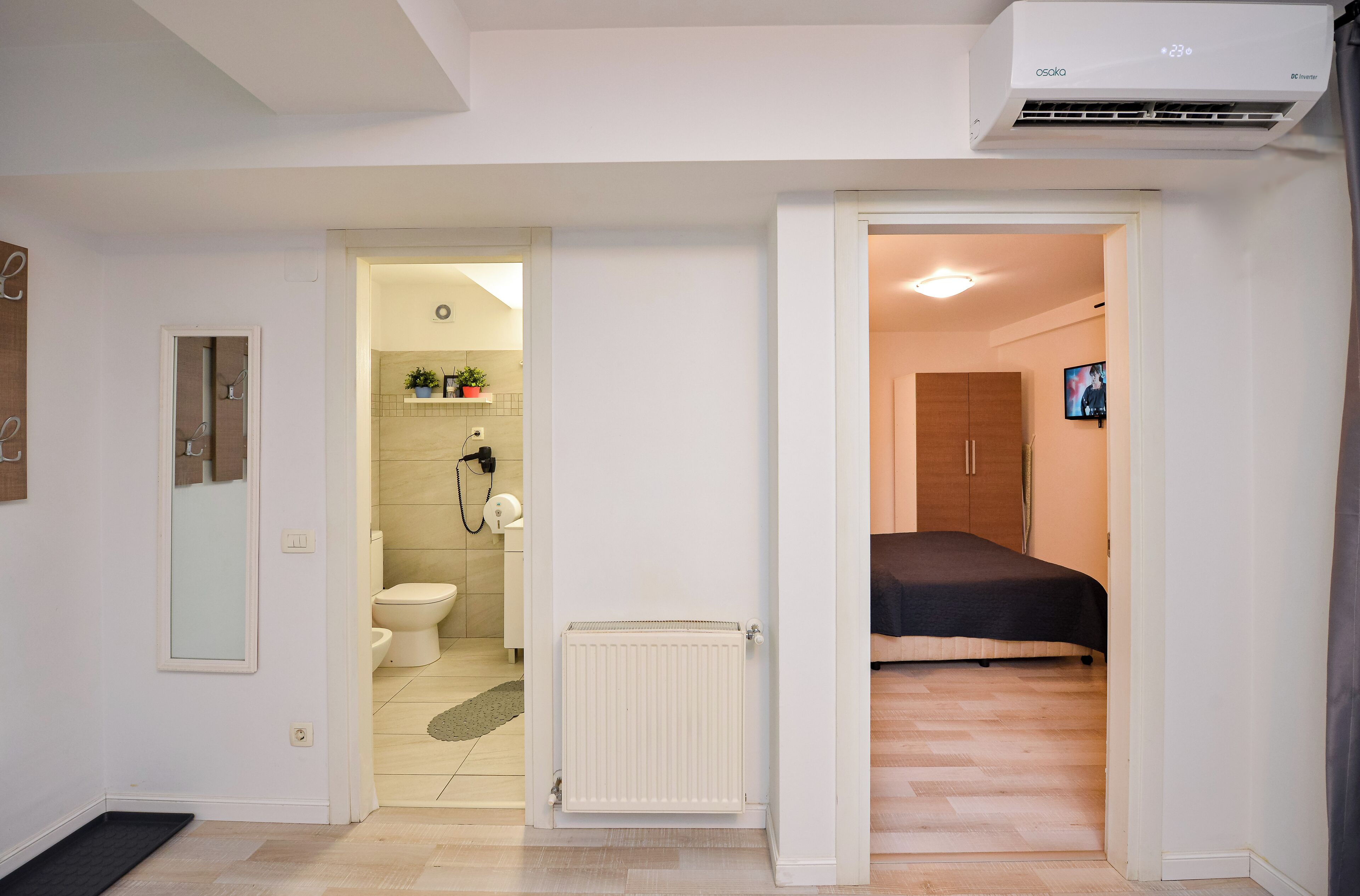 Luxe appartement | Lakens van Egyptisch katoen, luxe beddengoed, een kluis op de kamer