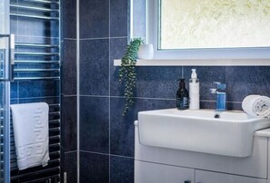 Room - Bayview 87 - 2 Bedroom Chalet - Bayview Oxwich (Penrice)