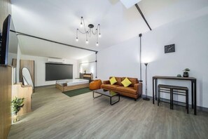 Unclassified image, 5 of 28, button - Oasis Suites - Pattaya - Huge Modern Apartments (Pattaya)
