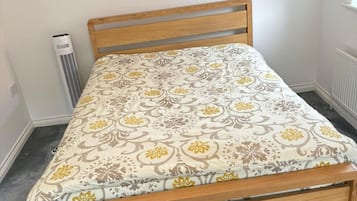 3 chambres, Wi-Fi gratuit, draps fournis