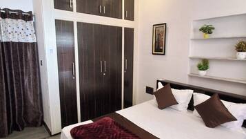 4 quartos, Wi-Fi, roupa de cama