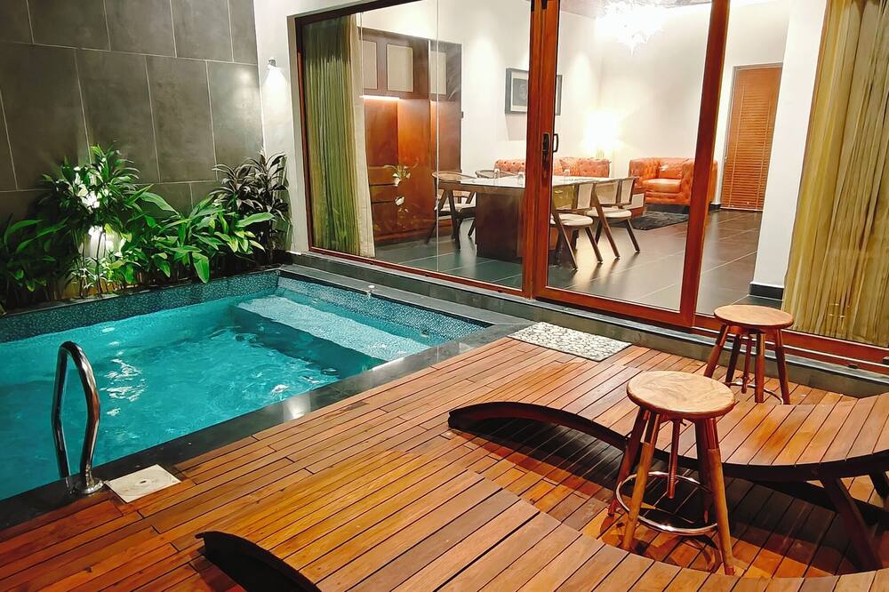 HF Pool Resorto