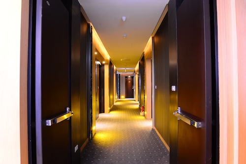 Yunlin Business Hotel