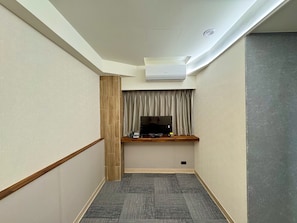 Quarto casal conforto, vista para a cidade | Wi-Fi de cortesia