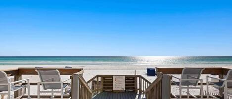 Accommodatie ligt op het strand