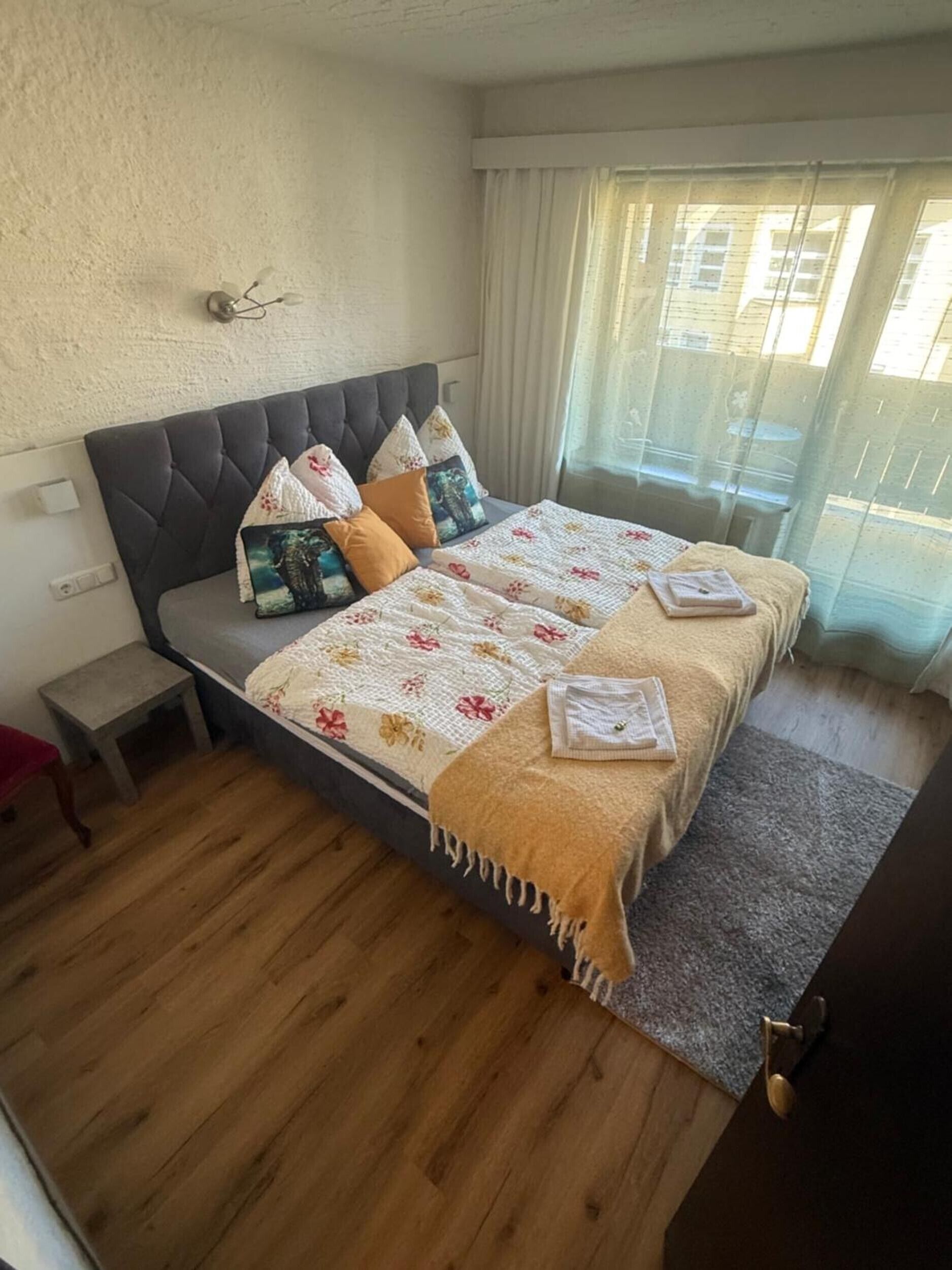 1 bedroom, WiFi, bed sheets