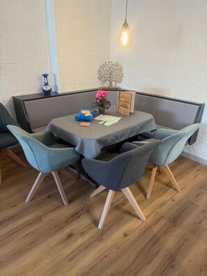 Dining - Holiday Apartment "Andys Enzian" in Leutasch (Leutasch)
