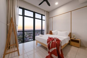 Căn hộ tiện nghi đơn giản, 2 phòng ngủ, bếp, quang cảnh thành phố | Màn/rèm cản sáng, phòng cách âm, truy cập Internet không dây miễn phí