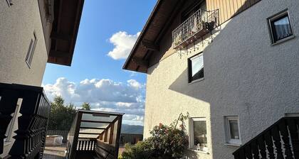 Hütten-Style Ferienwohnung im Haus Schönblick