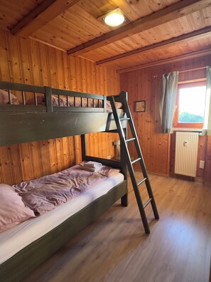2 bedrooms, WiFi, bed sheets - Hut-style vacation apartment in Haus Schönblick (Schöfweg)
