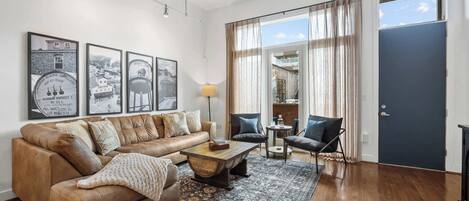 Televisión y oficina